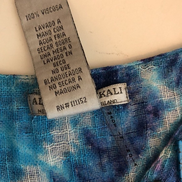 Alberto Makali blouse in blue with beads - Picture 6 of 6